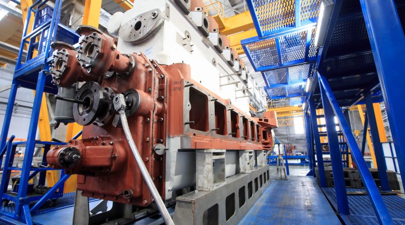 На ПДМ осваивают ремонт дизель-генераторов